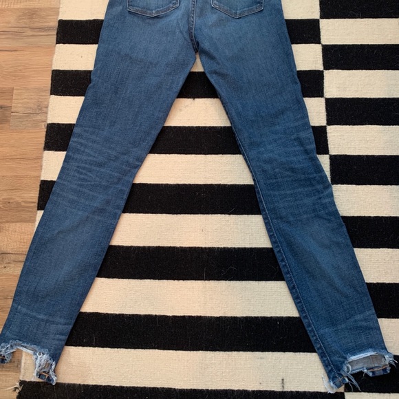 Madewell Button Front 10” High-Rise Jeans - Picture 3 of 3